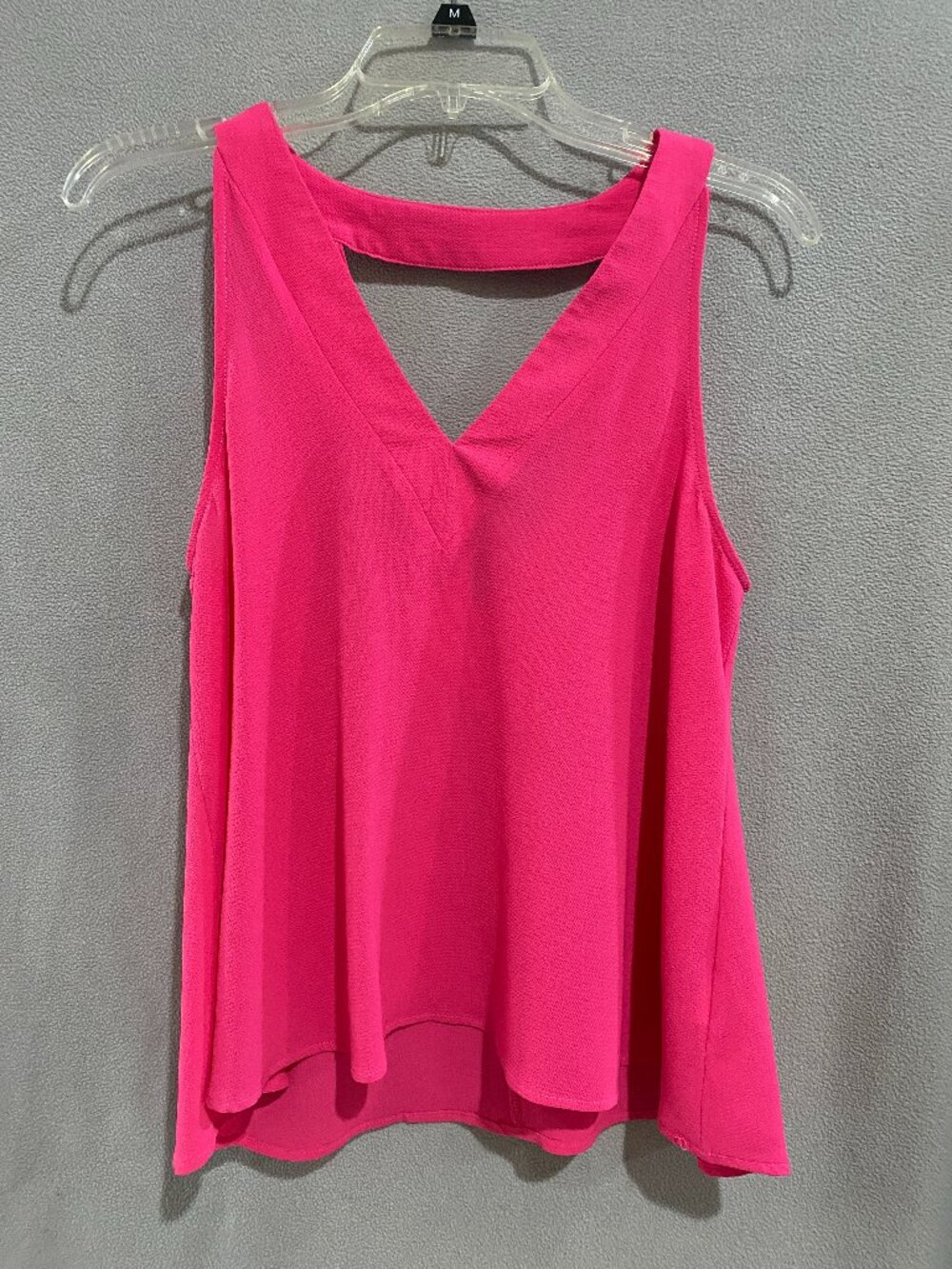 Caramela Hot Pink Sleeveless Blouse Size Small Flowy V-Neck Tank Top